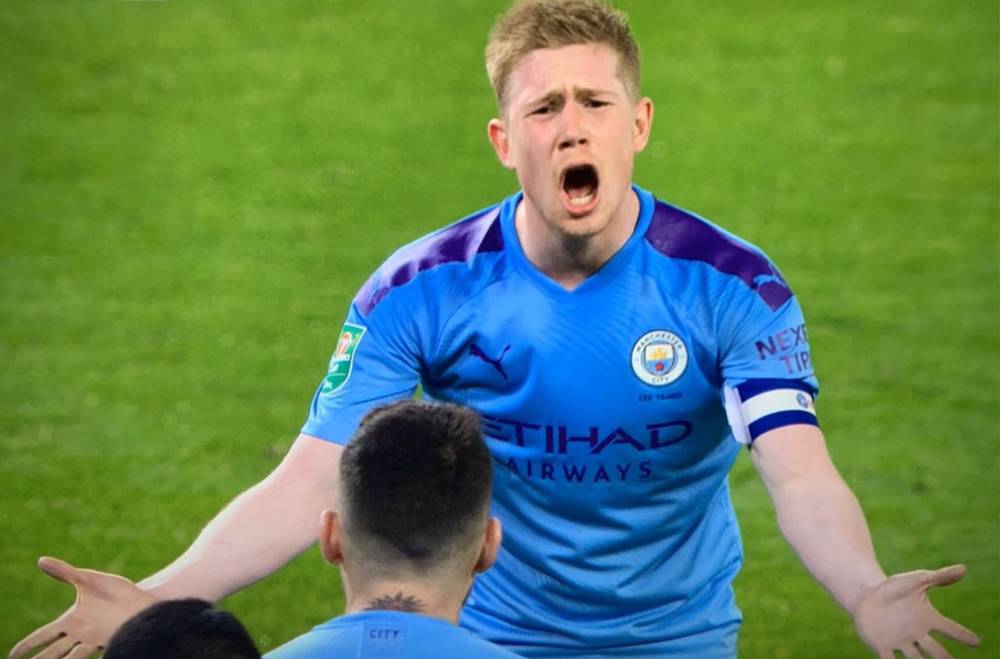 宝刀未老！53岁齐达内再现马赛回旋，戏耍大美女后轻盈破门