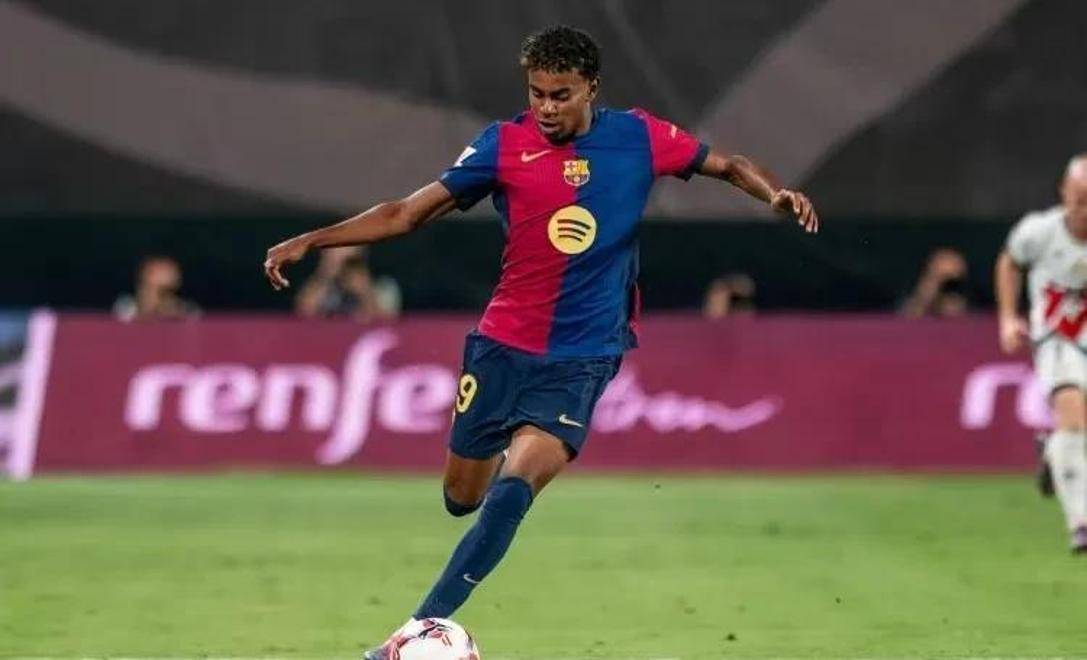 博主：广岛三箭主帅斯基伯目前并不存在去山东泰山的可能性