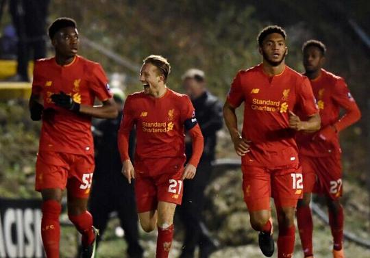 本赛季五大联赛球队欧冠积分：英超6队61分第1，意甲35分第2