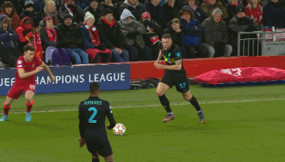 半场战报：米兰0-0拉齐奥，迈尼昂献神扑，红黑军团0射正