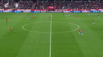 科莫vs萨索洛：尼科-帕斯、阿尔韦托-莫雷诺首发，马蒂奇、贝拉尔迪出战