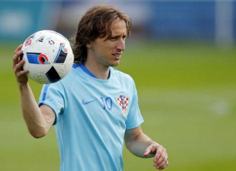 利扎拉祖：我完全理解德尚让姆巴佩轮休，这样安排是双赢